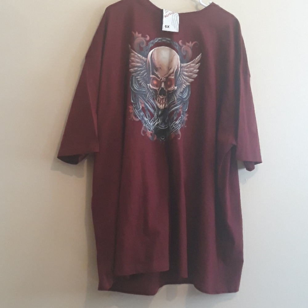 Men's HeadLock Tee Shirt.